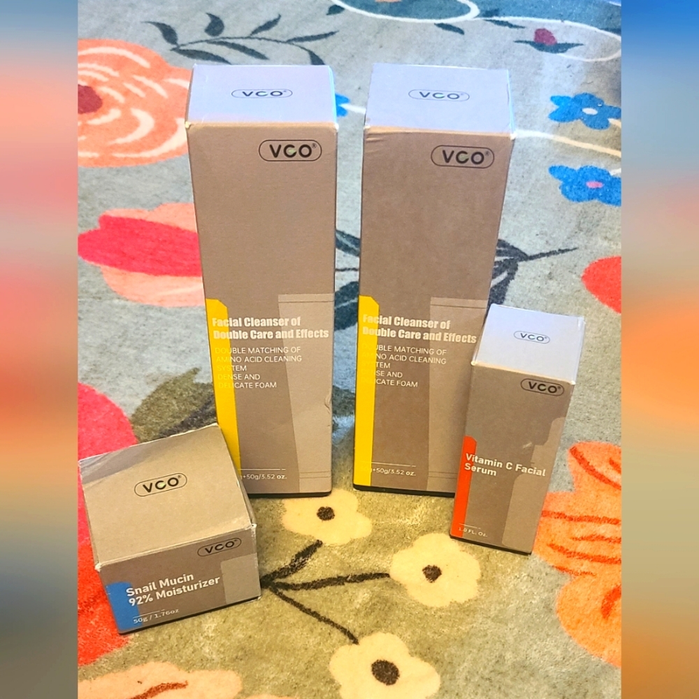 VGO Skincare Collection - Snail Mucin VITAMIN C & Face Wash